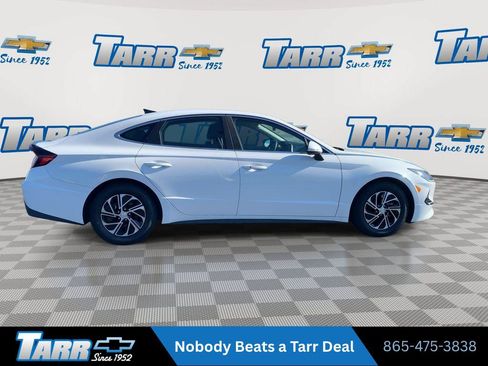 Used 2023 Hyundai Sonata Blue FWD image 9