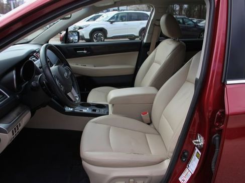 Used 2016 Subaru Outback 3.6R Limited image 16