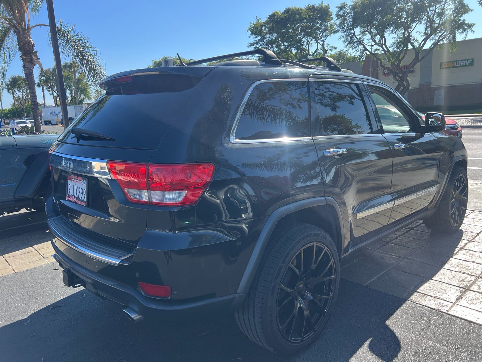 Used 2013 Jeep Grand Cherokee Limited w/ Luxury Group II RWD image 7