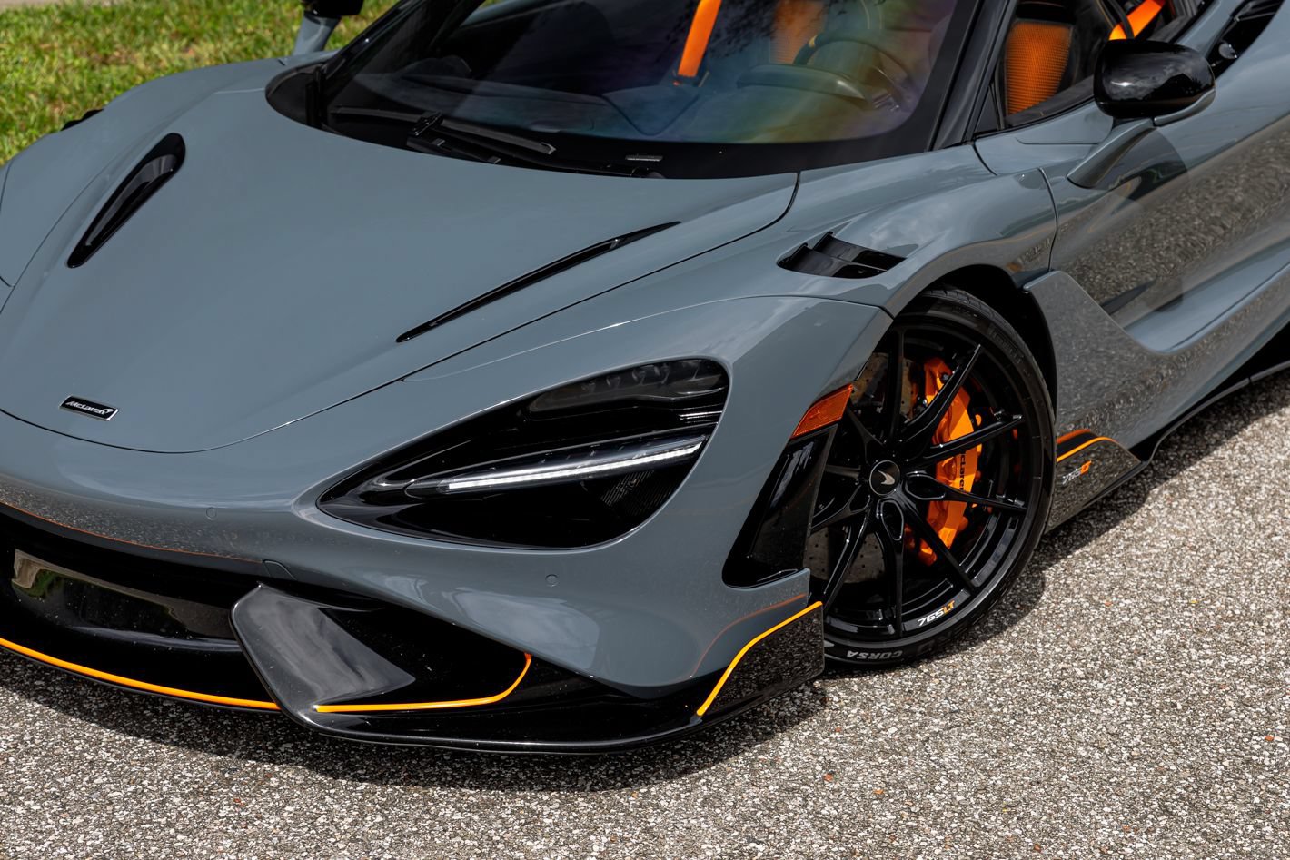Used 2022 McLaren 765LT RWD image 43