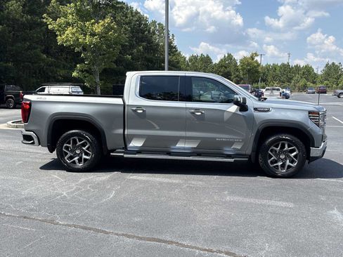 Used 2025 GMC Sierra 1500 SLT w/ SLT Premium Plus Package AWD/4WD image 27