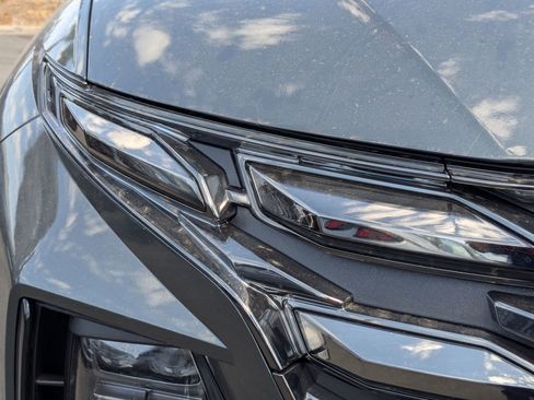 New 2025 Hyundai Tucson Limited image 6