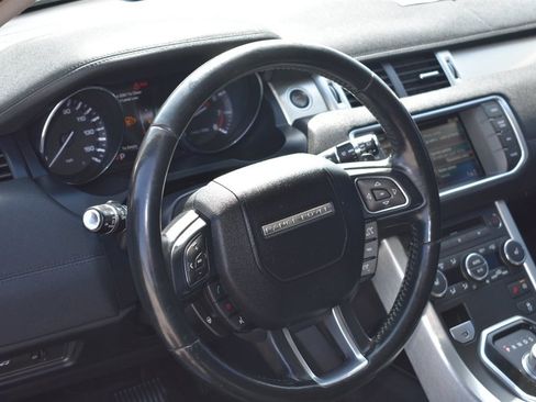 Used 2015 Land Rover Range Rover Evoque Pure Plus image 9