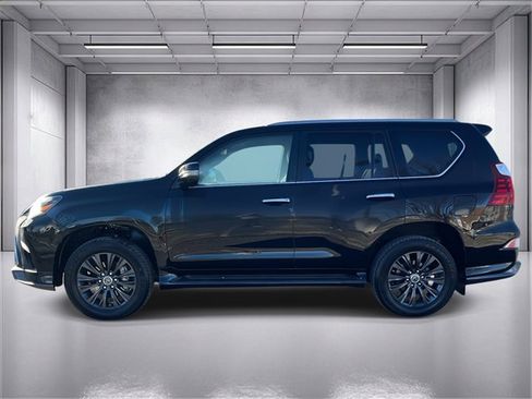 Used 2021 Lexus GX 460 Luxury w/ Sport Design Package image 6