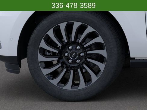New 2024 Lincoln Navigator L Black Label image 19