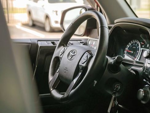 Used 2017 Toyota 4Runner TRD Pro image 22