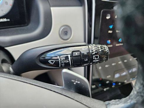 Used 2022 Hyundai Tucson Limited FWD image 13