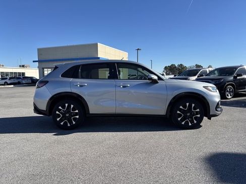 New 2026 Honda HR-V EX-L image 6