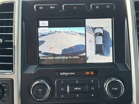 Used 2021 Ford F250 Lariat w/ Lariat Value Package image 13