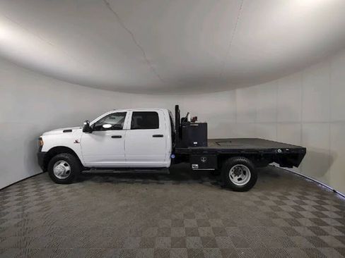 Used 2024 RAM 3500 Tradesman w/ Max Tow Package AWD/4WD image 4