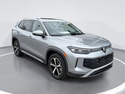 New 2026 Volkswagen Tiguan SE