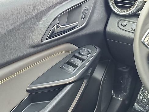 New 2026 Chevrolet Trax ACTIV w/ Driver Confidence Package image 23