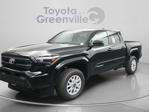 Used 2025 Toyota Tacoma SR5 RWD image 25