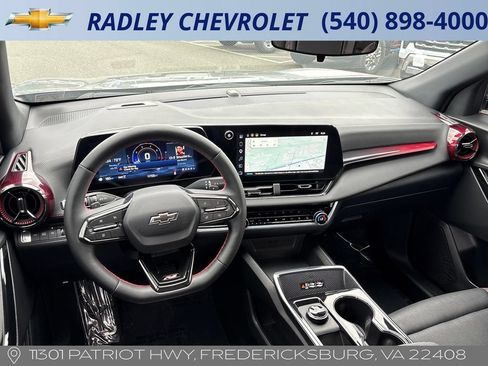 Certified 2026 Chevrolet Equinox RS AWD/4WD image 13