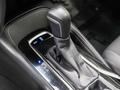 Used 2021 Toyota Corolla SE FWD image 23