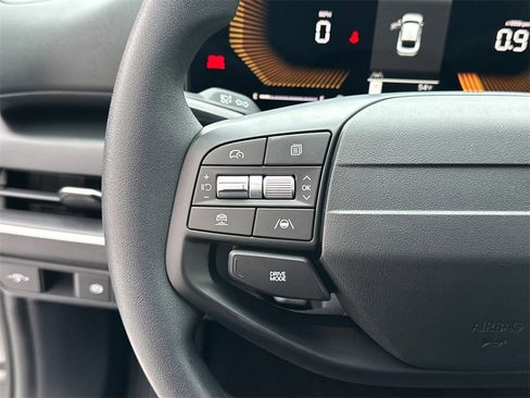 New 2025 Kia K4 LXS image 17