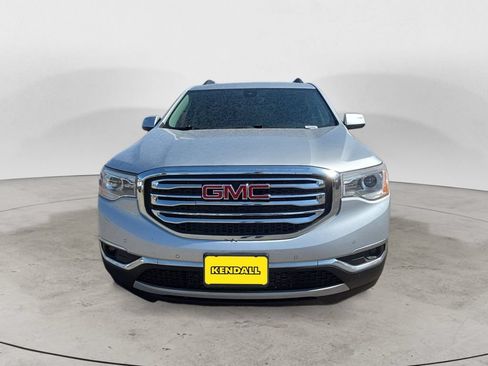Used 2017 GMC Acadia SLT AWD/4WD image 2