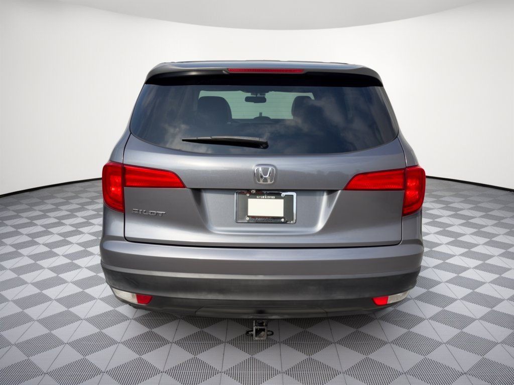 Used 2016 Honda Pilot LX image 11