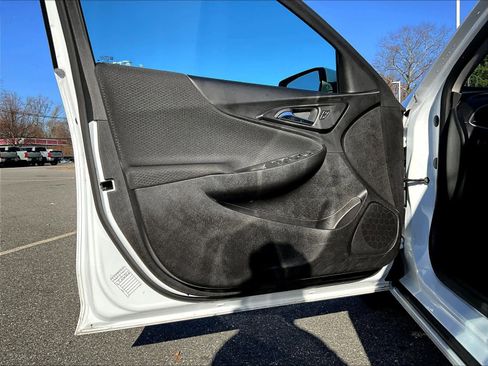 Used 2024 Chevrolet Malibu LT image 9