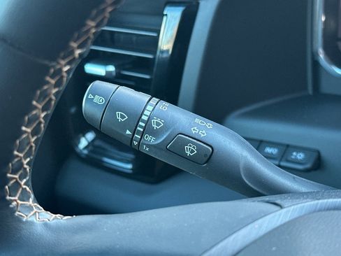 Used 2025 GMC Sierra 2500 AT4 w/ AT4 Premium Plus Package image 37