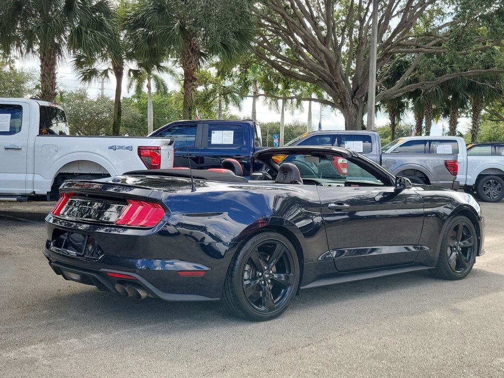 Used 2021 Ford Mustang GT Premium w/ Equipment Group 401A RWD image 3