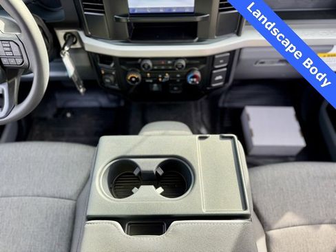 New 2025 Ford F550 4x4 Crew Cab Super Duty w/ XL Chrome Package image 20