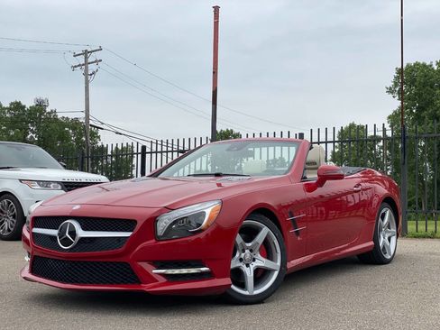 Used 2016 Mercedes-Benz SL 550 image 12