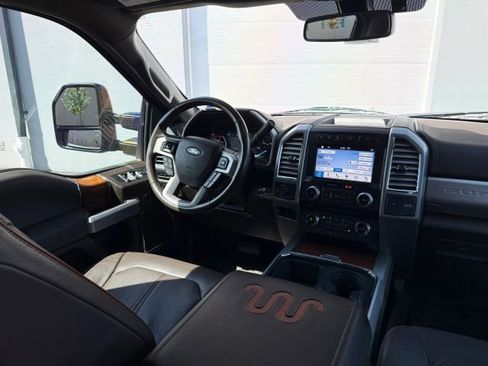 Used 2017 Ford F350 King Ranch w/ FX4 Off-Road Package AWD/4WD image 29