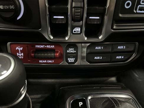 New 2025 Jeep Wrangler Unlimited Rubicon 392 image 25