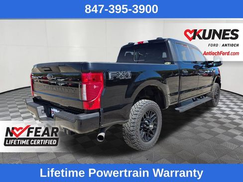 Used 2022 Ford F250 XLT w/ Black Appearance Package AWD/4WD image 7