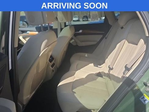 Used 2023 Audi Q5 2.0T Premium w/ Convenience Package AWD/4WD image 7