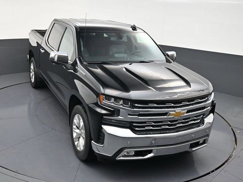 Used 2022 Chevrolet Silverado 1500 LTZ image 19