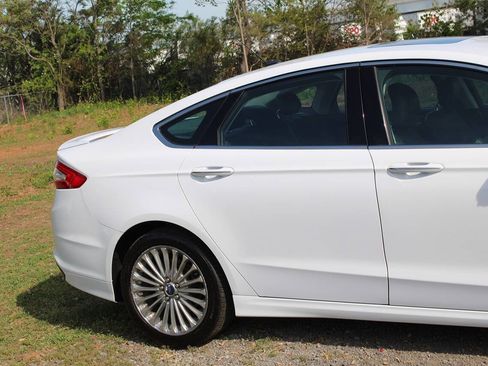 Used 2014 Ford Fusion Titanium image 5