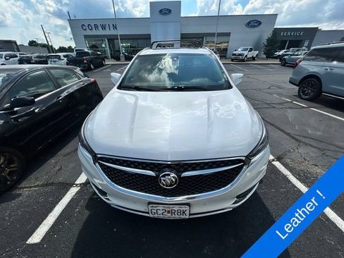 Used 2018 Buick Enclave Avenir FWD image 2