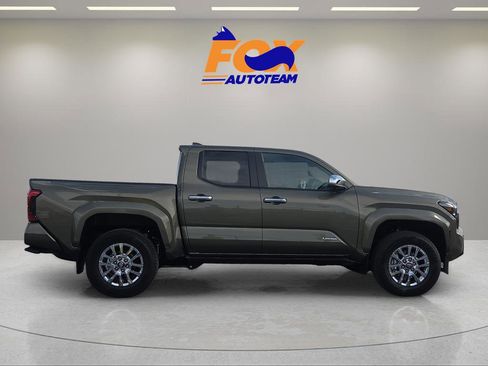 New 2026 Toyota Tacoma Limited AWD/4WD image 5