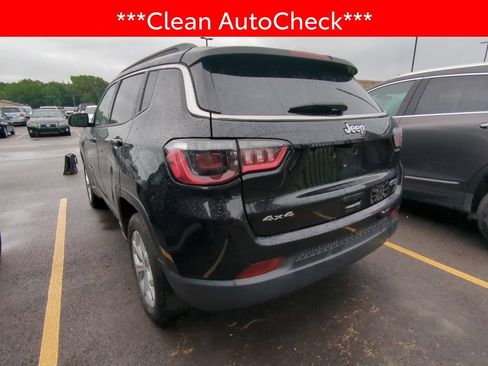 Used 2024 Jeep Compass Latitude AWD/4WD image 4