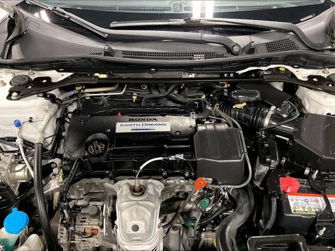 Used 2014 Honda Accord Sport image 39