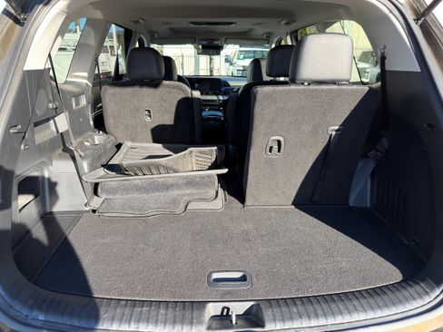 Used 2024 Kia Telluride S w/ S Sunroof Package image 16