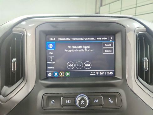 Used 2024 Chevrolet Silverado 1500 Custom image 25