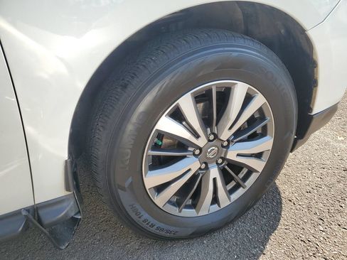 Used 2017 Nissan Pathfinder SL w/ SL Tech Package FWD image 20