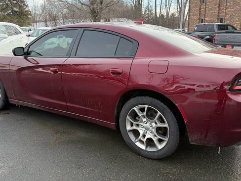Used 2017 Dodge Charger SXT w/ AWD Plus Group image 6