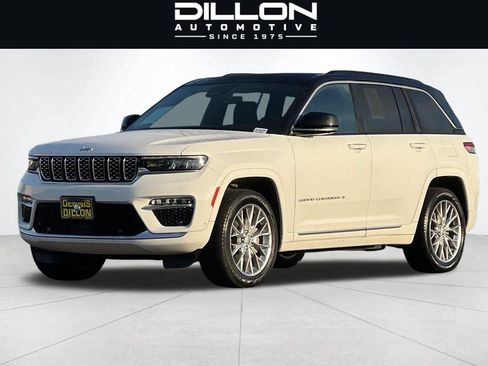 Used 2024 Jeep Grand Cherokee Summit AWD/4WD image 8