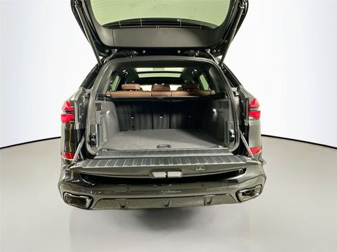 New 2026 BMW X5 xDrive40i w/ M Sport Package AWD/4WD image 53