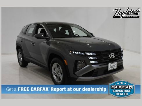 Used 2025 Hyundai Tucson SE AWD/4WD image 1
