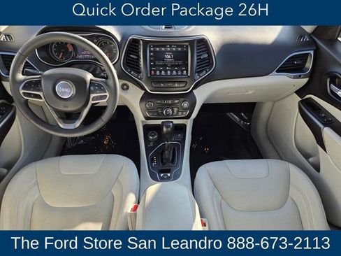 Used 2021 Jeep Cherokee Latitude Lux w/ Comfort/Convenience Group image 15