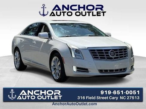 Used 2013 Cadillac XTS Premium FWD image 1