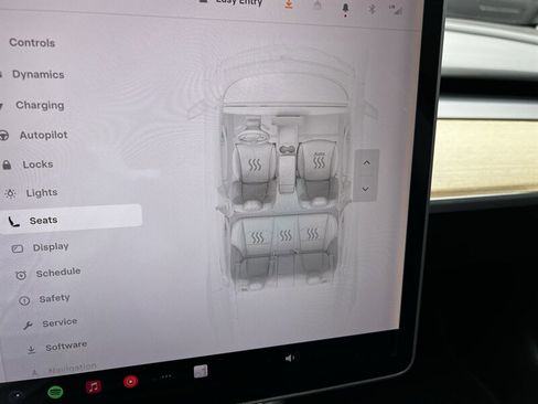 Used 2018 Tesla Model 3 Long Range RWD image 28
