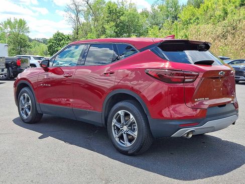 Used 2023 Chevrolet Blazer LT AWD/4WD image 4