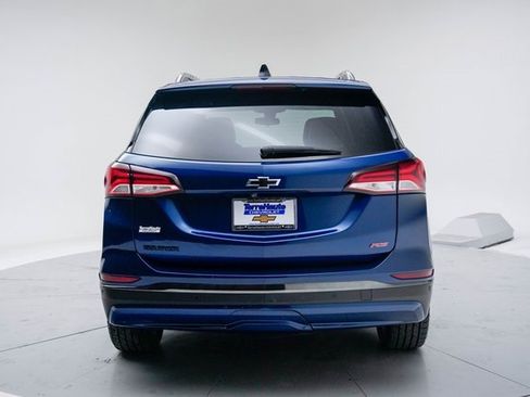 Used 2022 Chevrolet Equinox RS w/ RS Leather Package image 5