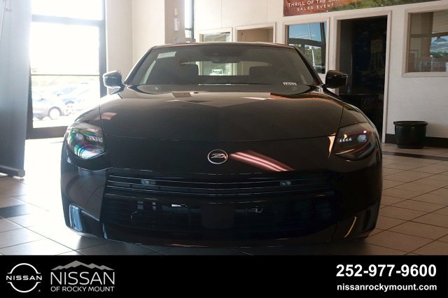 New 2027 Nissan Z Performance RWD image 2